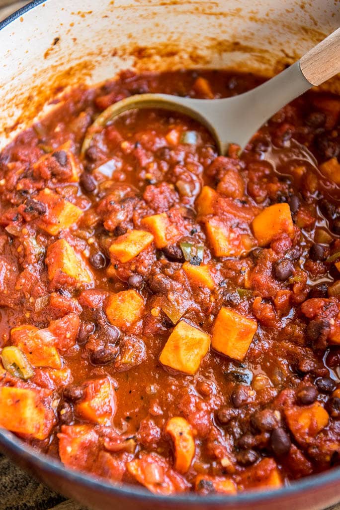 Chipotle Sweet Potato Chili with Black Beans is perfect for a quick weeknight dinner and is dairy-free, gluten-free and vegan! Spicy, delicious and filling!