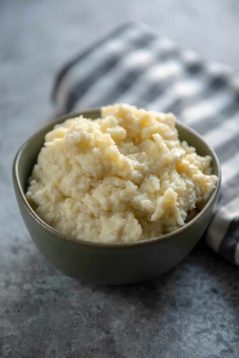 Instant Pot Mashed Cauliflower - Garnished Plate