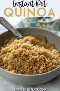 With it's one minute cook time and foolproof results, making quinoa in the Instant Pot will be your new go-to for healthy meal prep and delicious side dish options! #instantpot #quinoa