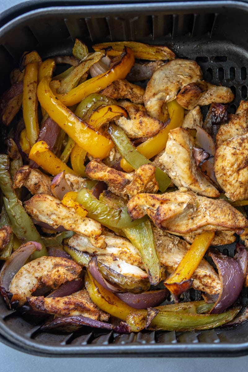 chicken and veggies for fajitas in an air fryer