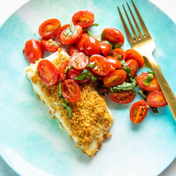 Air Fryer Halibut Garnished Plate