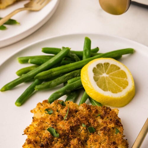 Air Fryer Cod served with green beans